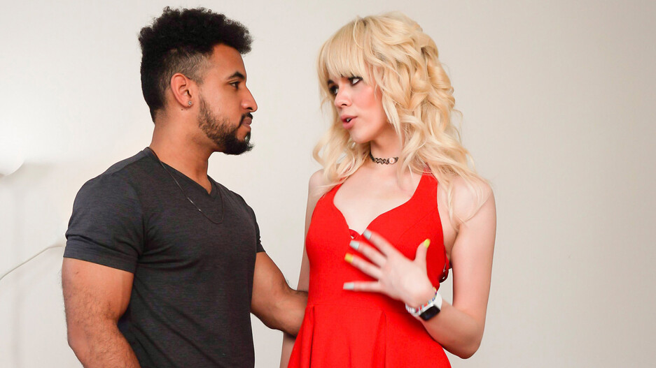 Kate Zoha & Rodrigo Fuck Hard!