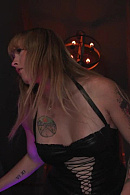 A Christmas Gift from Blake Lovely - The Party Crash!