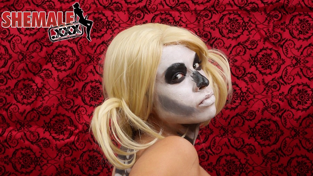 Happy Halloween - Cali Jay